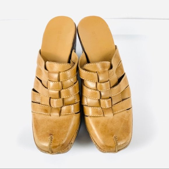 Naturalizer Basketweave Tan Clog Heel Sandals - Picture 2 of 6